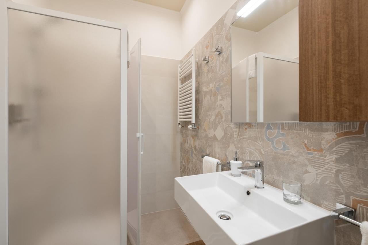 Abbraccia Morfeo Roma Bed & Breakfast Exterior photo